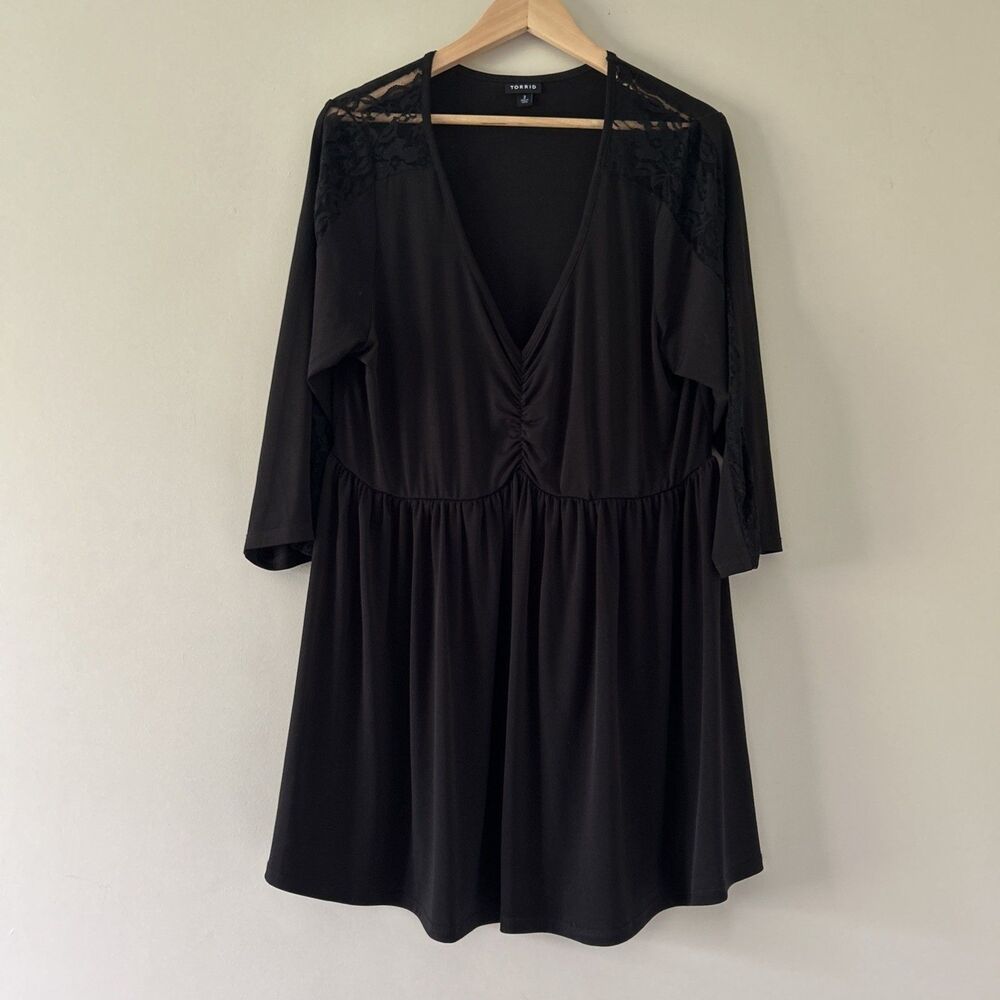 Torrid Black Tunic Top2 18/20 2X Babydoll Lace Sleeve Insert Stretch Studio Knit